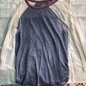 Three quarter sleeve shirt